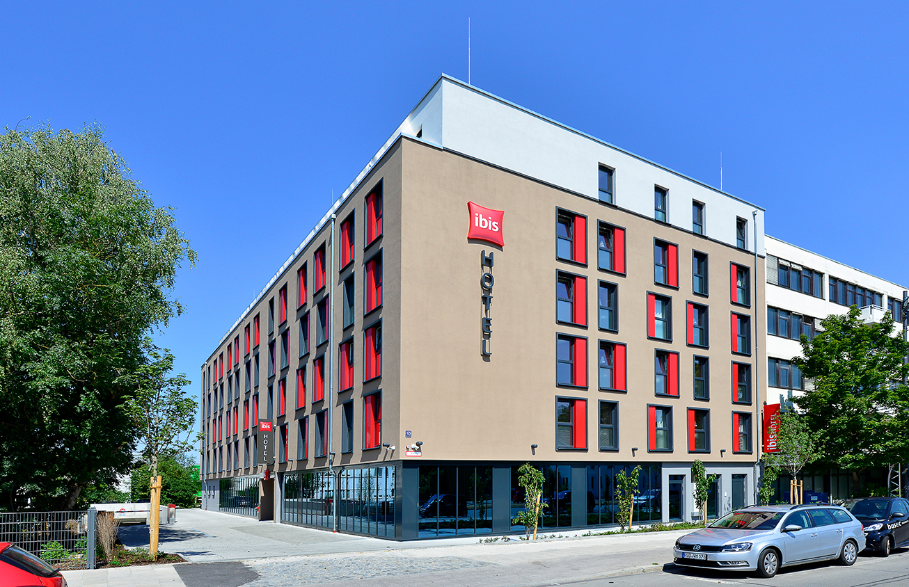 BNP Paribas REIM acquires the IBIS Munich City-East hotel